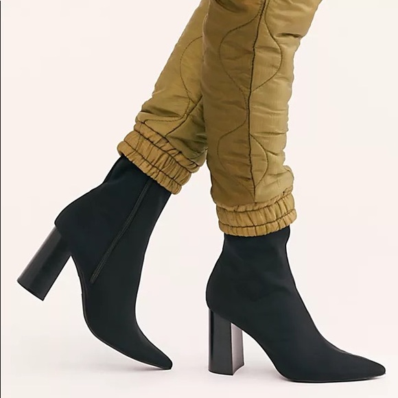 Jeffrey Campbell Siren Boot - Picture 6 of 15